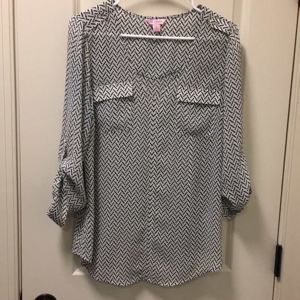 Black and white tunic